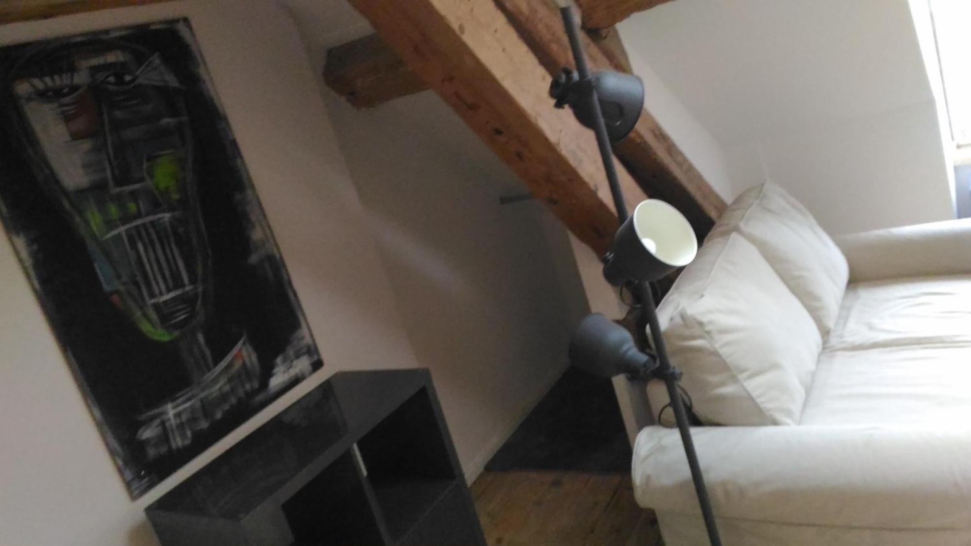 Studio Meuble Proche Conseil Departemental Du Jura Lons-le-Saunier Luaran gambar