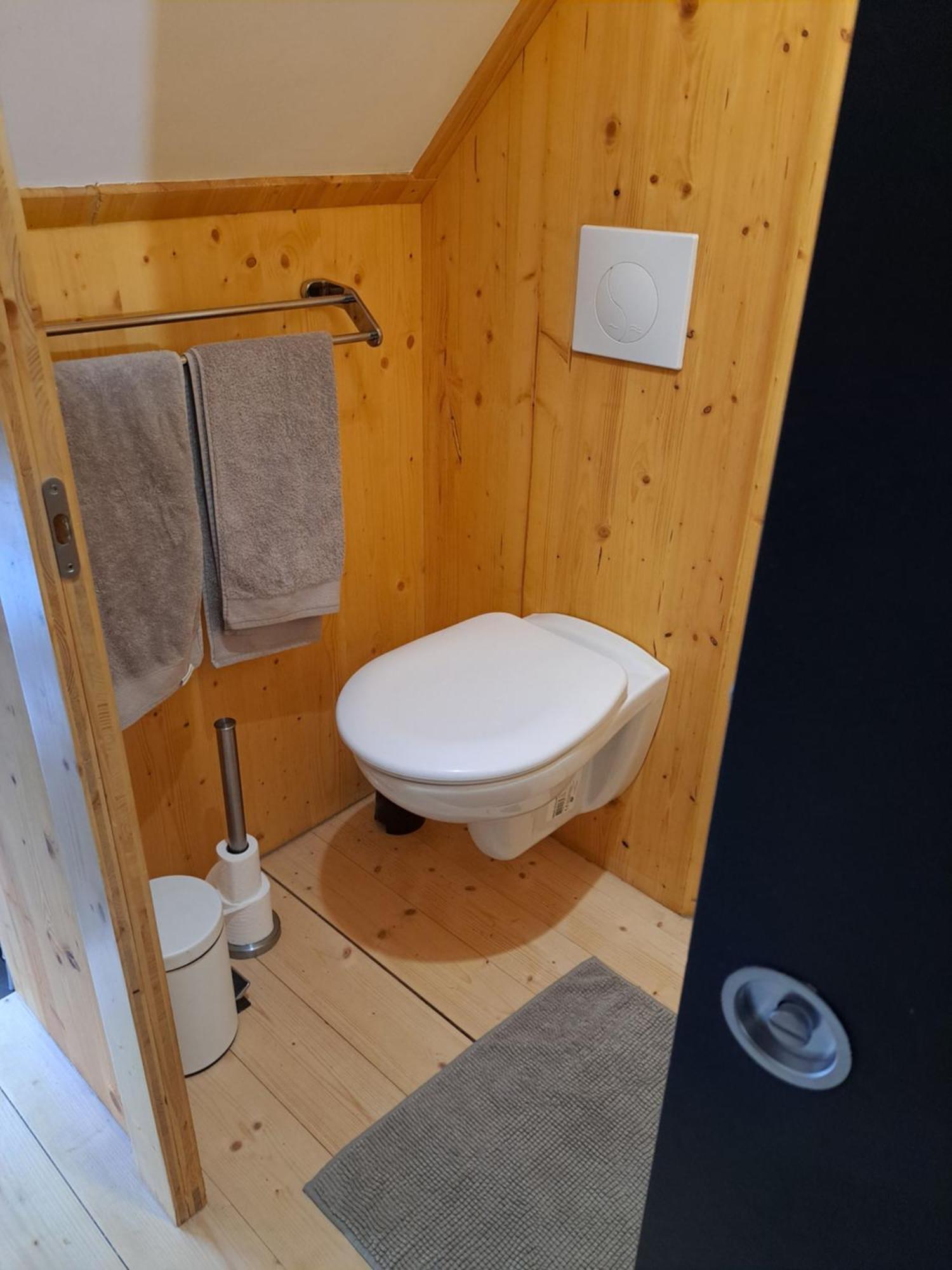 Studio Meuble Proche Conseil Departemental Du Jura Lons-le-Saunier Luaran gambar